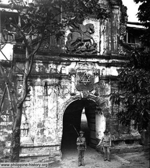 Fort Santiago Gate, Manila, circa late 1800s.